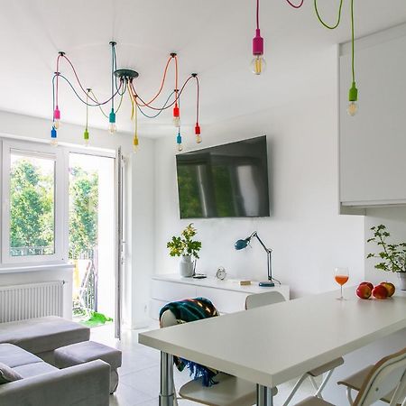 Tree&Lake Apartament Warszawa Зобки Екстериор снимка