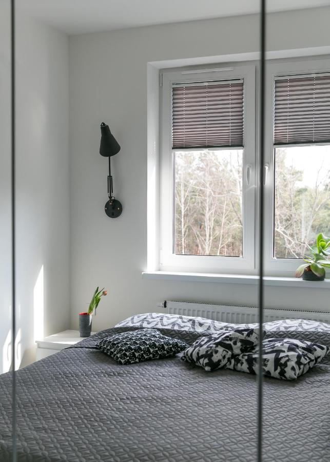 Tree&Lake Apartament Warszawa Зобки Екстериор снимка