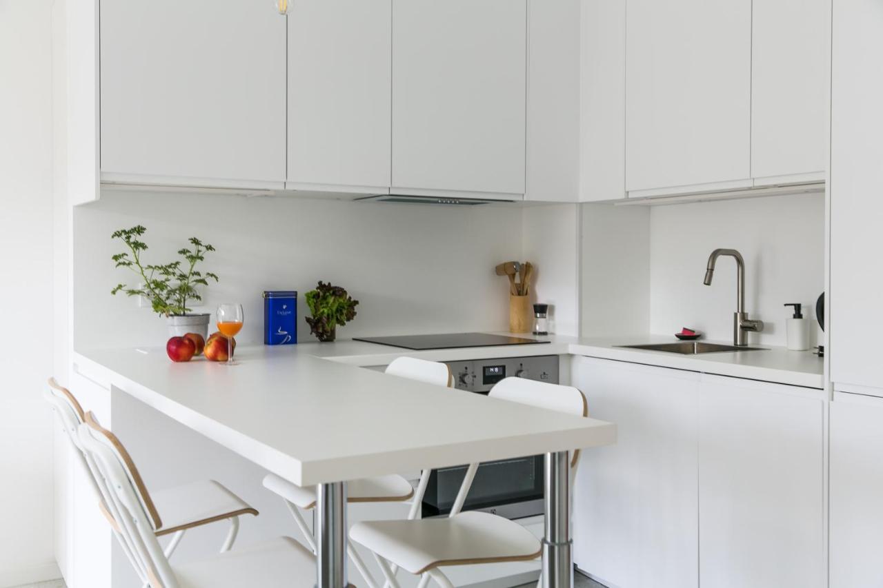 Tree&Lake Apartament Warszawa Зобки Екстериор снимка