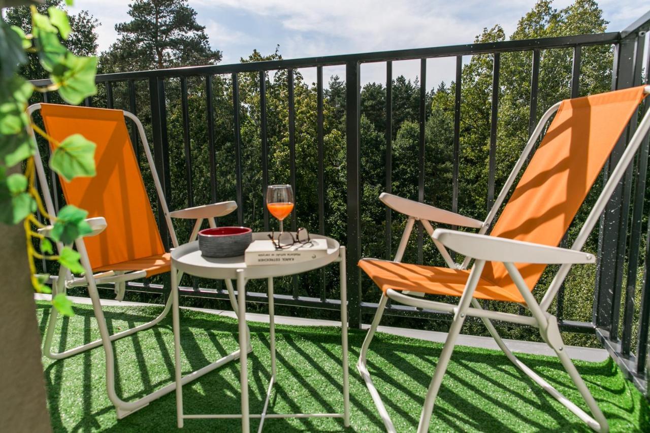 Tree&Lake Apartament Warszawa Зобки Екстериор снимка